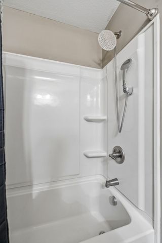 65 Ellington Ter, Clarksville, TN 37040