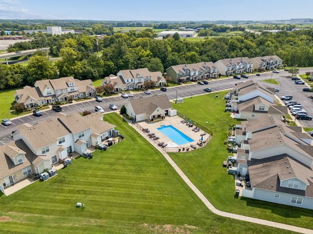 65 Ellington Ter, Clarksville, TN 37040