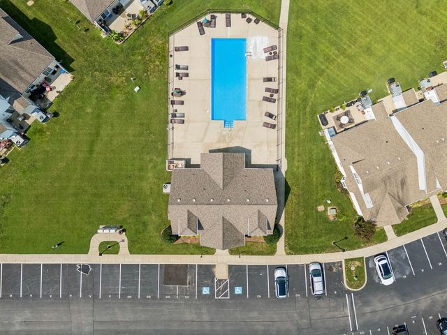 65 Ellington Ter, Clarksville, TN 37040
