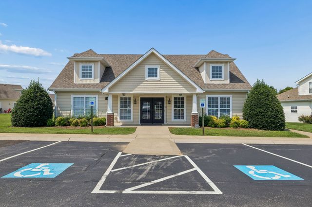65 Ellington Ter, Clarksville, TN 37040