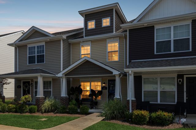 65 Ellington Ter, Clarksville, TN 37040