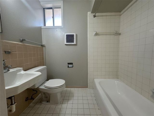 5123 Del Monte Drive 8, Houston, TX 77056