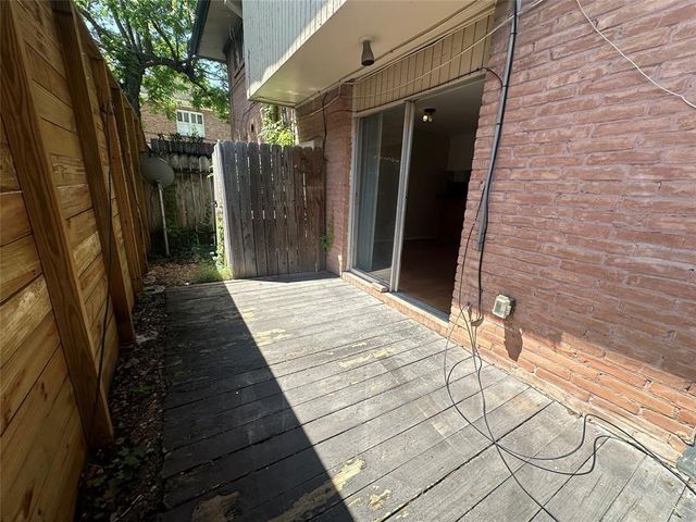 5123 Del Monte Drive 8, Houston, TX 77056