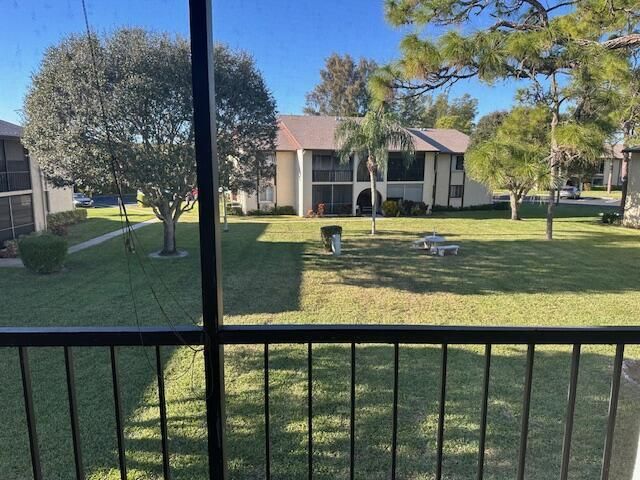 3625 La Aires Court B2, Greenacres, FL 33463