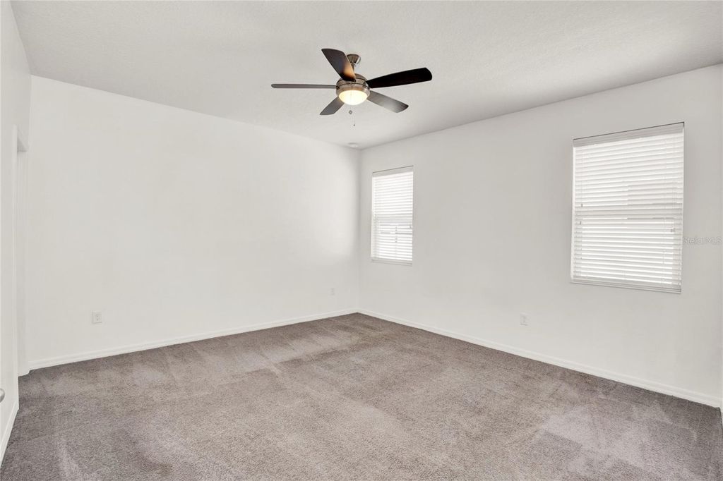 Image 17 of property listing at 14571 WARD ROAD, Orlando, FL 32824