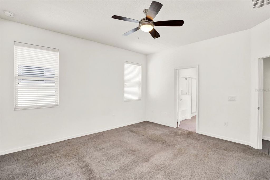 Image 18 of property listing at 14571 WARD ROAD, Orlando, FL 32824