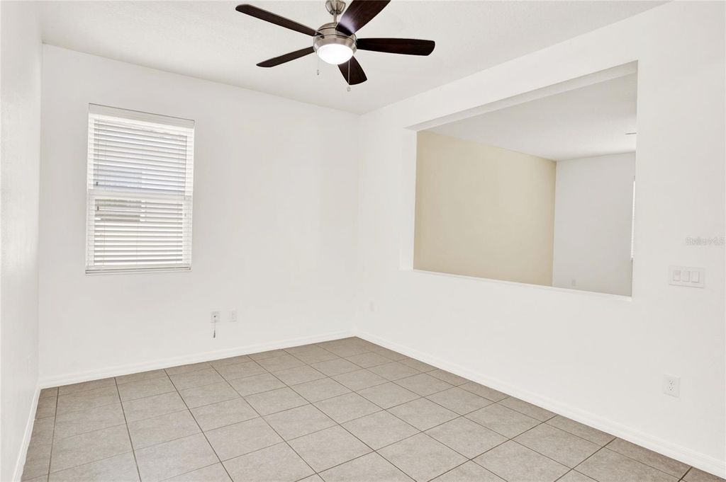Image 9 of property listing at 14571 WARD ROAD, Orlando, FL 32824