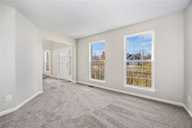 6227 Whitetail Run, Bedford, OH 44146