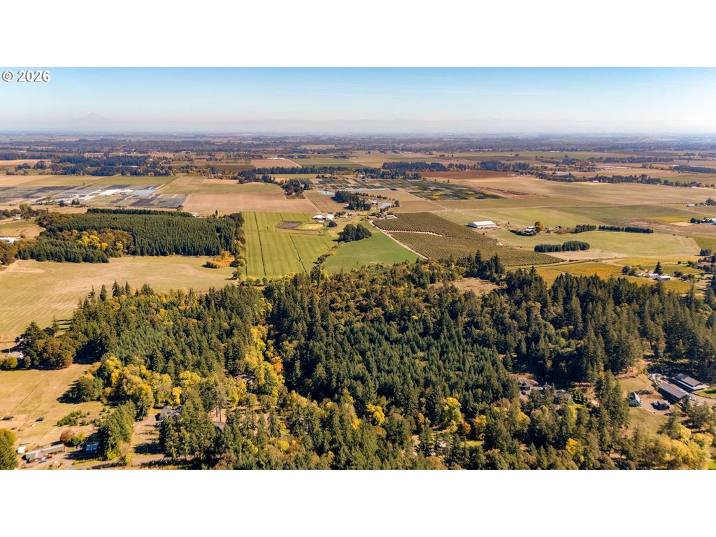 Image 1 of property listing at Lafayette Hwy, Dayton, OR 97114