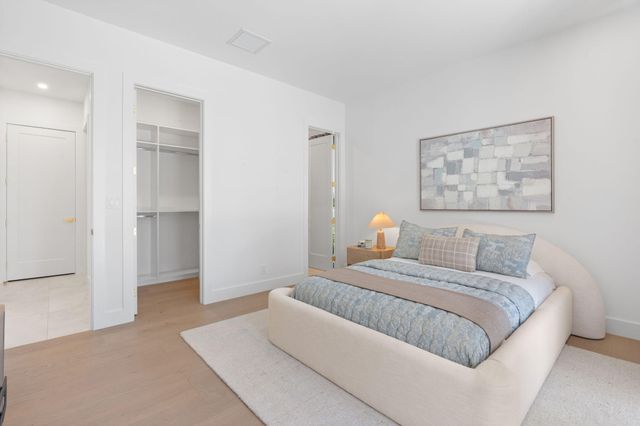 2506 NE 14TH Street, Fort Lauderdale, FL 33304
