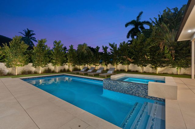 2506 NE 14TH Street, Fort Lauderdale, FL 33304