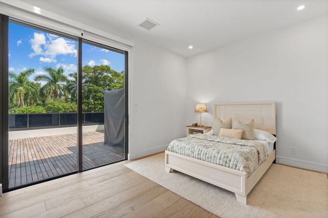 2506 NE 14TH Street, Fort Lauderdale, FL 33304