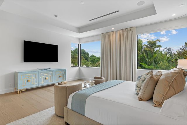 2506 NE 14TH Street, Fort Lauderdale, FL 33304