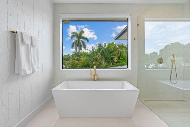 2506 NE 14TH Street, Fort Lauderdale, FL 33304