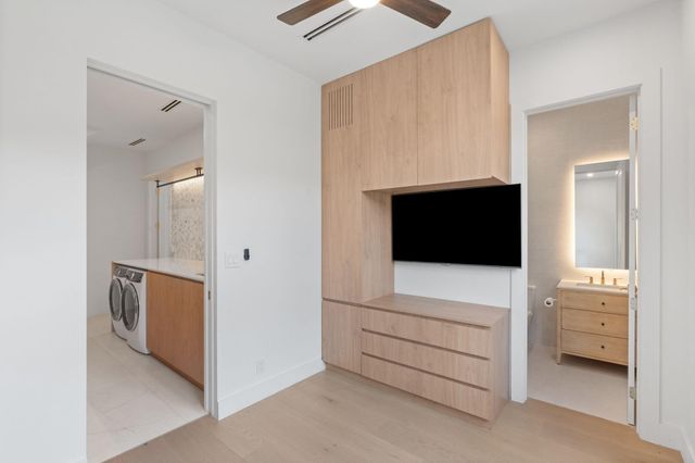 2506 NE 14TH Street, Fort Lauderdale, FL 33304