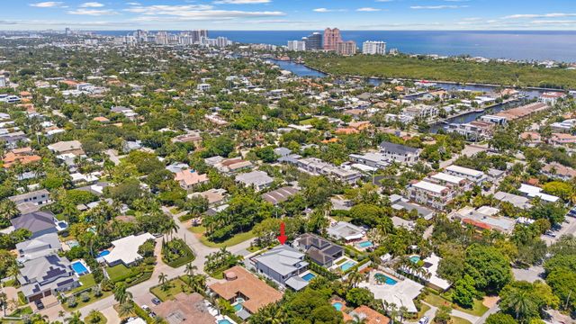 2506 NE 14TH Street, Fort Lauderdale, FL 33304