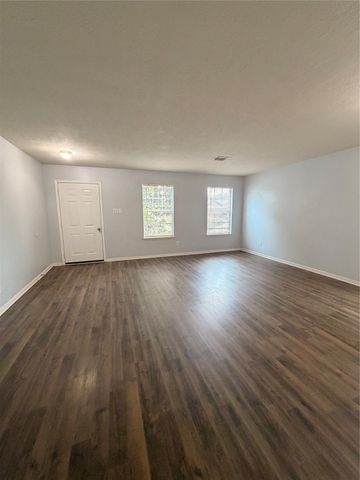 919 Ivycroft Lane, Spring, TX 77373