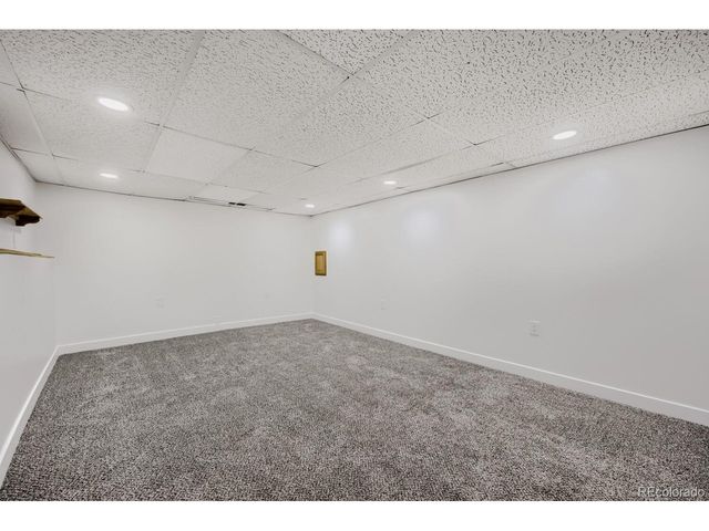 5760 W 71st Ave, Arvada, CO 80003