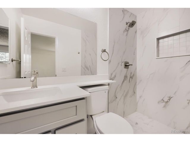 5760 W 71st Ave, Arvada, CO 80003