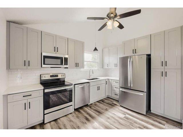 5760 W 71st Ave, Arvada, CO 80003