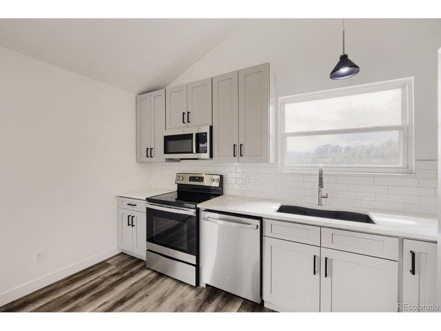 5760 W 71st Ave, Arvada, CO 80003