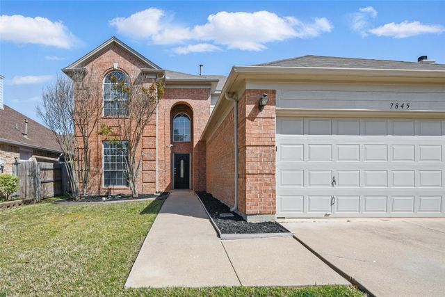 7845 Orland Park Circle, Fort Worth, TX 76137