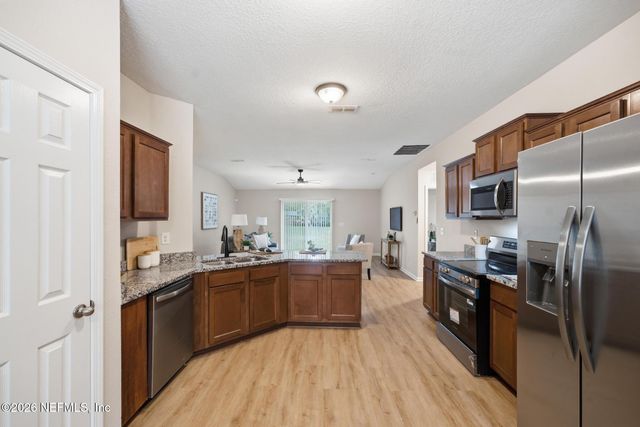 4030 HUNTER Circle, Jacksonville, FL 32207