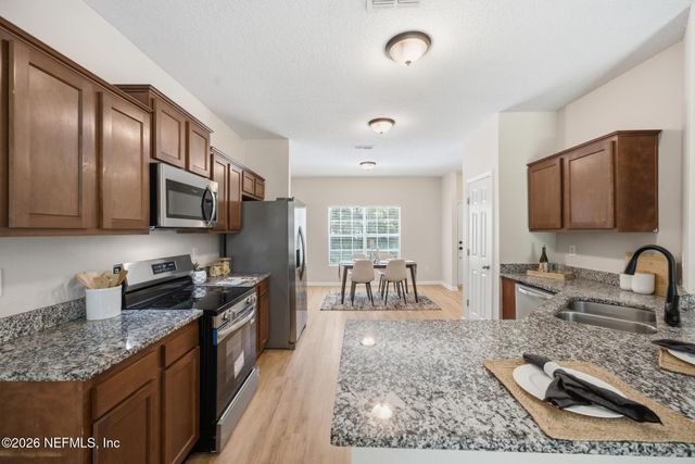 4030 HUNTER Circle, Jacksonville, FL 32207