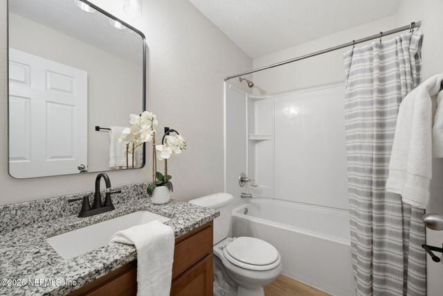4030 HUNTER Circle, Jacksonville, FL 32207