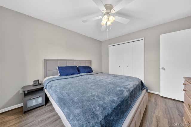 31674 Grove, Fraser, MI 48026