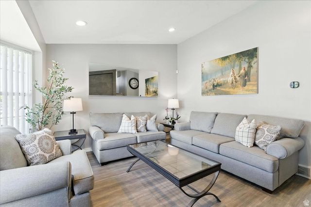 1827 W OMNI AVE, Salt Lake City, UT 84116