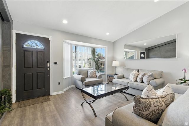 1827 W OMNI AVE, Salt Lake City, UT 84116