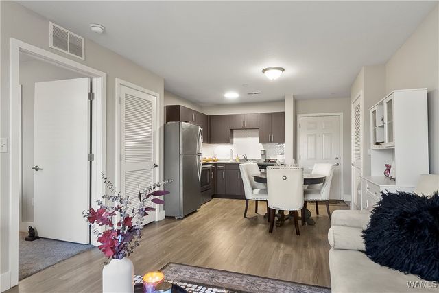 680 6th Ave N 5105, Tuscaloosa, AL 35404