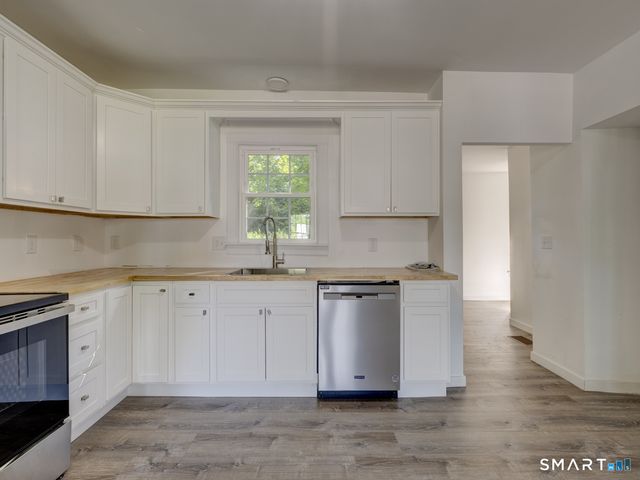60 Northside Drive, Torrington, CT 06790
