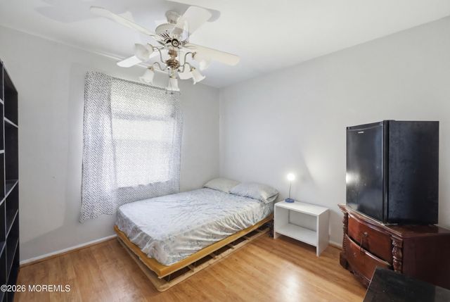 1025 Bay Avenue, Toms River, NJ 08753