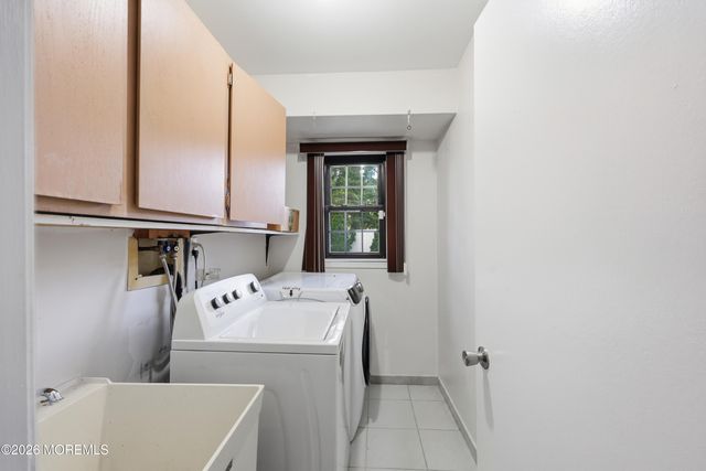 1025 Bay Avenue, Toms River, NJ 08753