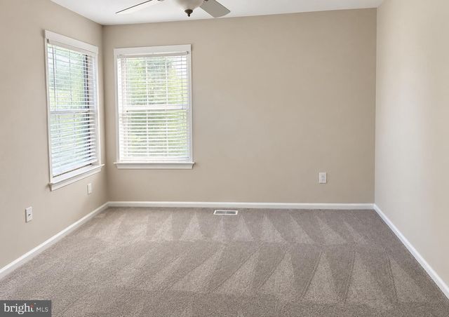 23 LAUREL CIR, Newtown, PA 18940