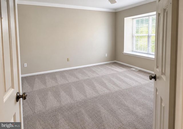 23 LAUREL CIR, Newtown, PA 18940