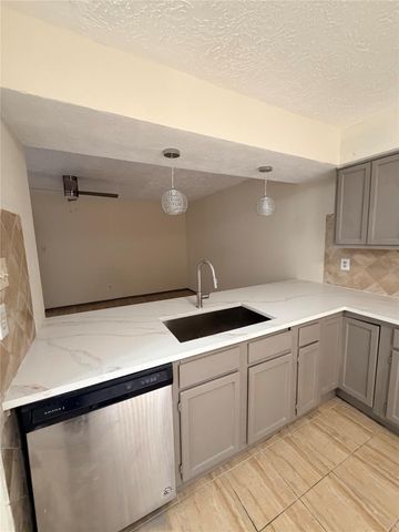 9327 Westacre Place, Houston, TX 77083