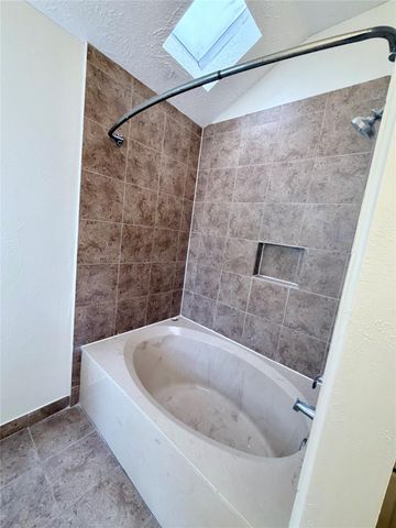 9327 Westacre Place, Houston, TX 77083