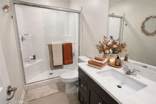 5385 La Bodega, Fontana, CA 92336