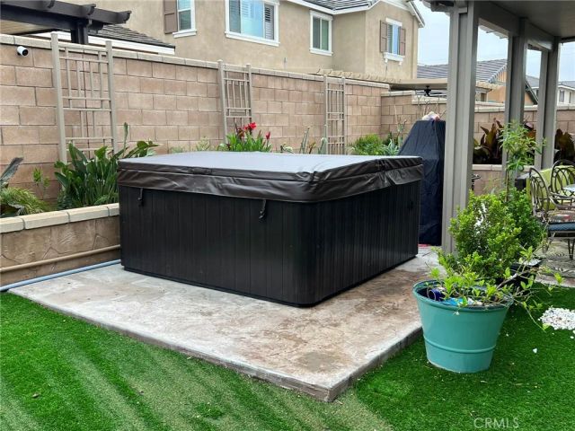 5385 La Bodega, Fontana, CA 92336