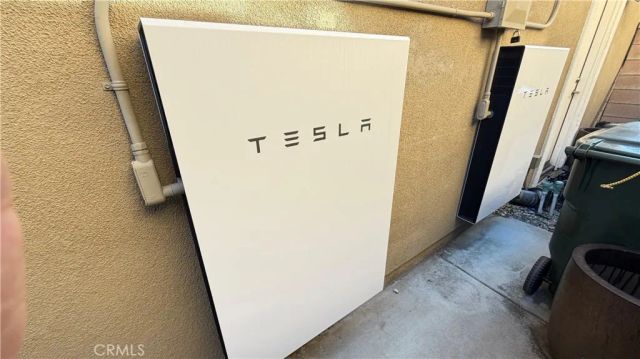 5385 La Bodega, Fontana, CA 92336