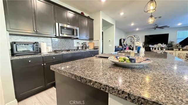 5385 La Bodega, Fontana, CA 92336