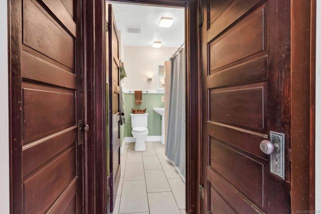 3776 Herbert St, San Diego, CA 92103