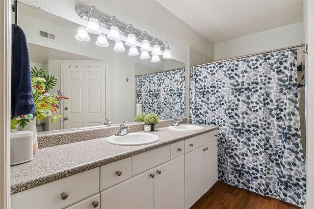 202 E SOUTH STREET 2039, Orlando, FL 32801