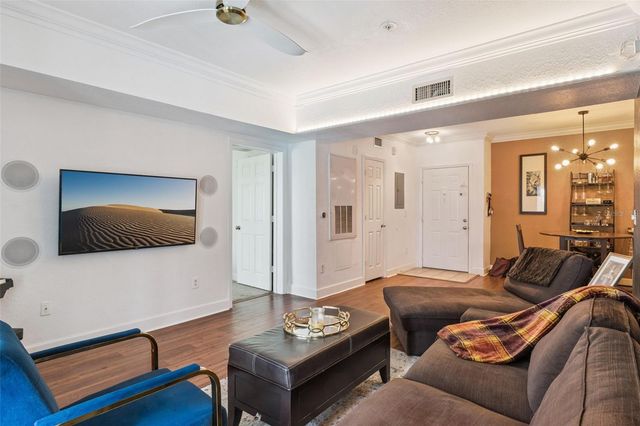 202 E SOUTH STREET 2039, Orlando, FL 32801