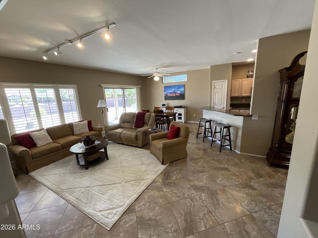 17631 N Saddle Ridge Drive, Surprise, AZ 85374 — photo 2