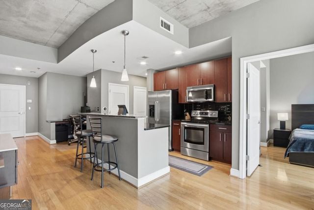 950 W Peachtree Street NW 913, Atlanta, GA 30309
