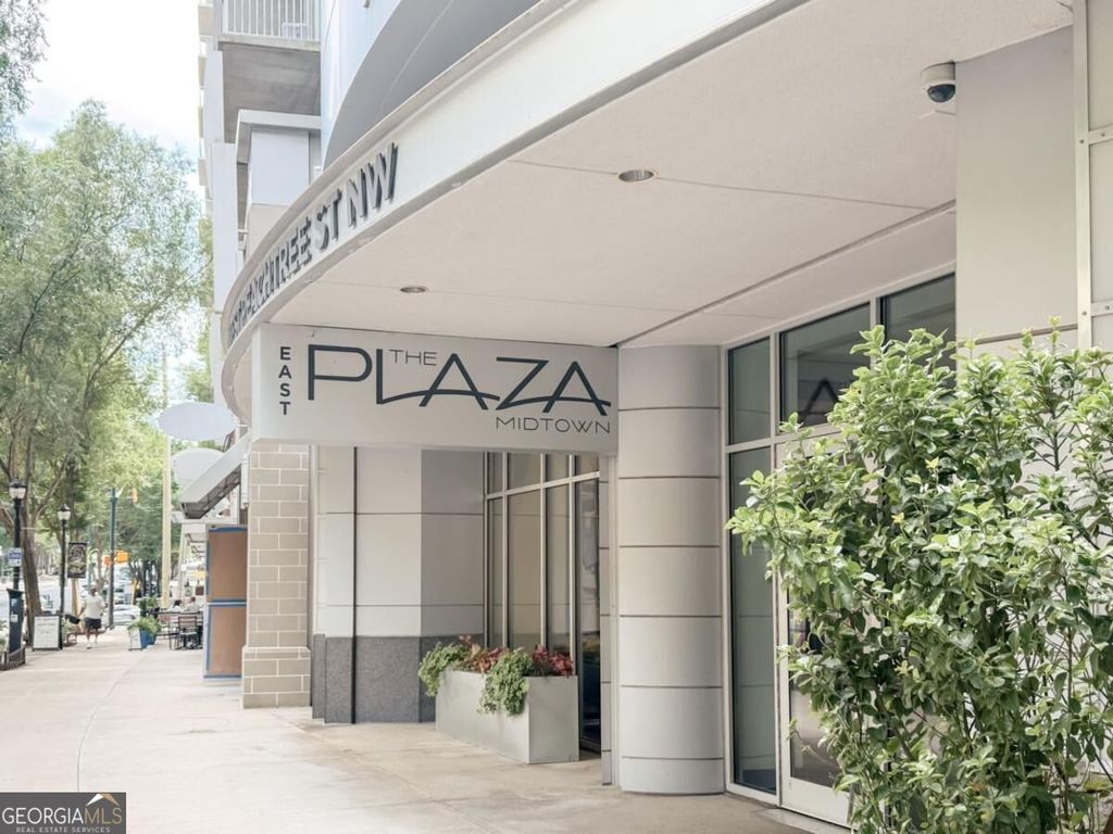 950 W Peachtree Street NW 913, Atlanta, GA 30309